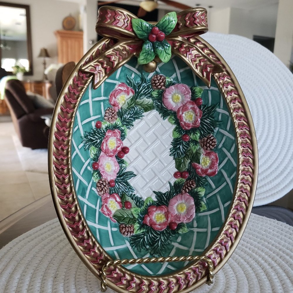 Fitz and Floyd Holiday bowl